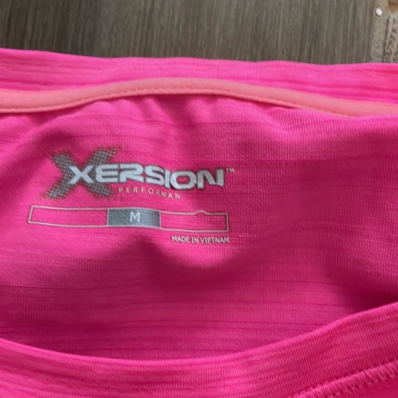 Xersion dri fit top - Picture 2 of 5